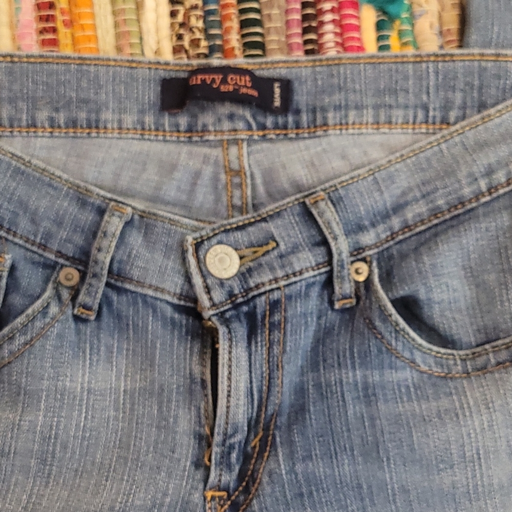 Levi's 528 Curvy Cut - Picture 3 of 5